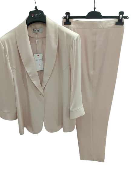 Tailleur art. 1826